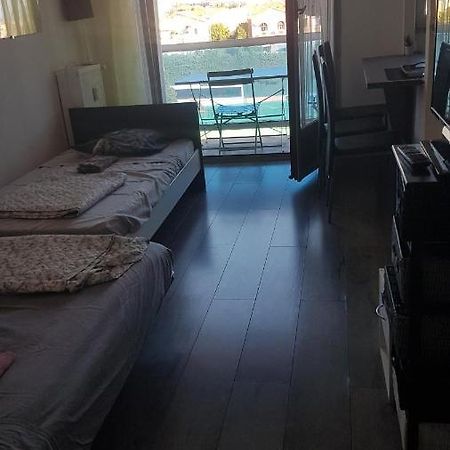 Apartmán Studio 3 Personnes Jolie Vue Proche Gare 11 Ave Paul Arene Nice Exteriér fotografie
